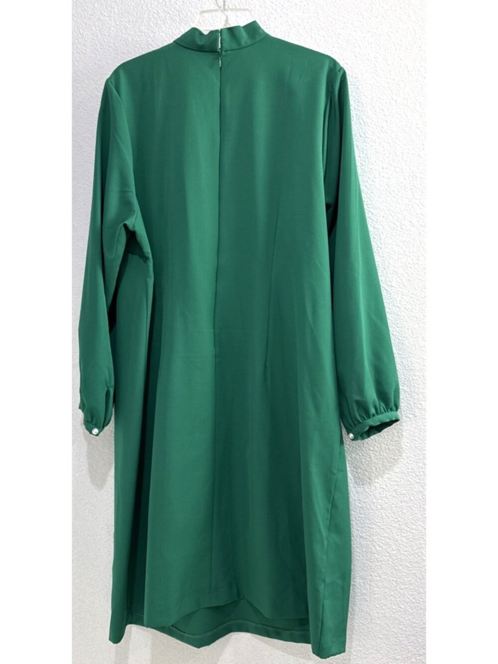 Elloquii Green Tie Neck Workwear Career Knee Length Pearl Button Sleeve Dress - Picture 5 of 7